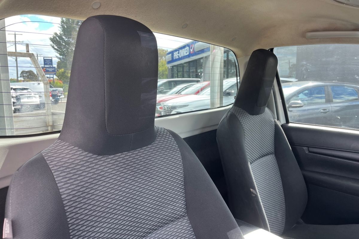 2019 Toyota Hilux Workmate TGN121R Rear Wheel Drive