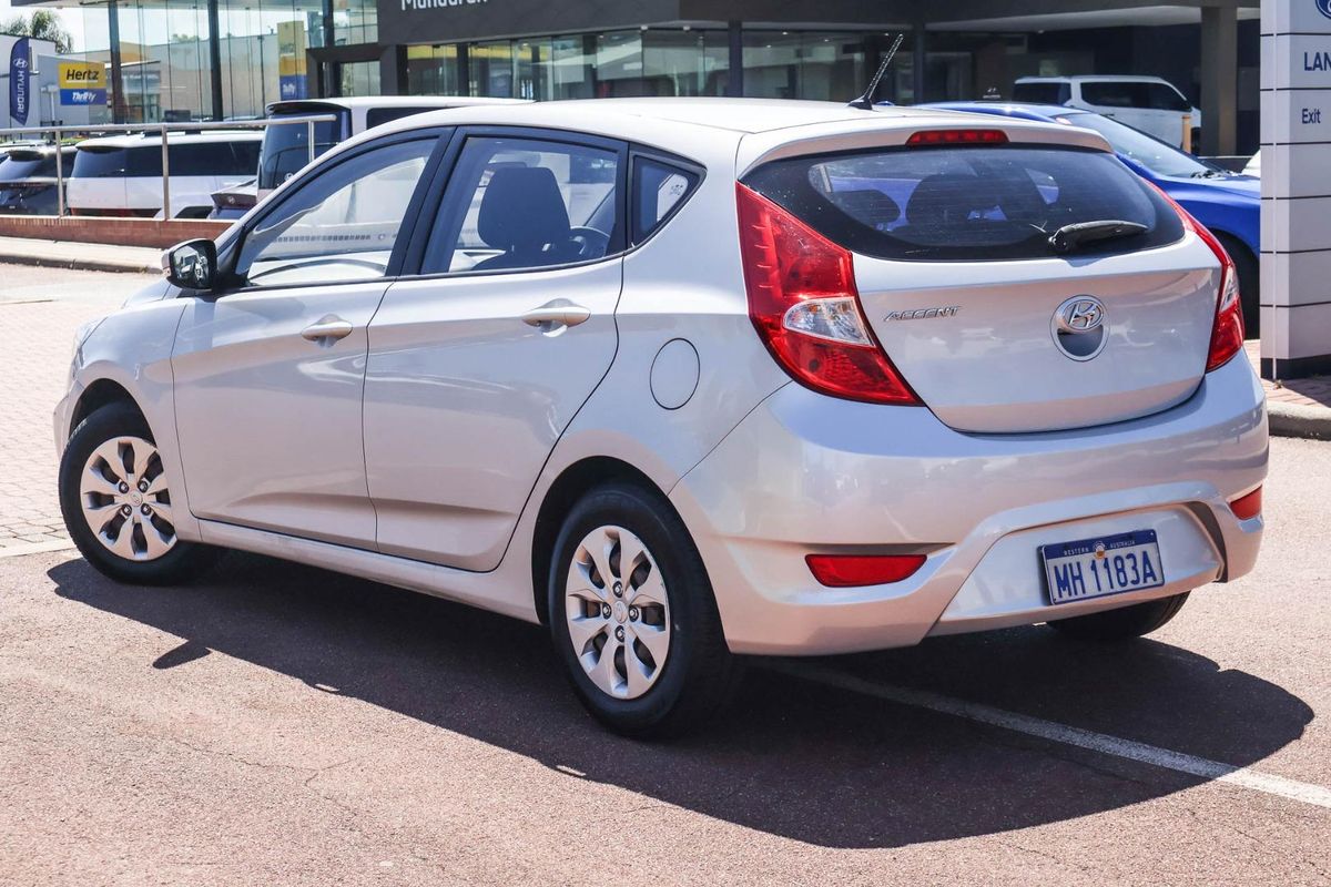 2015 Hyundai Accent Active RB3