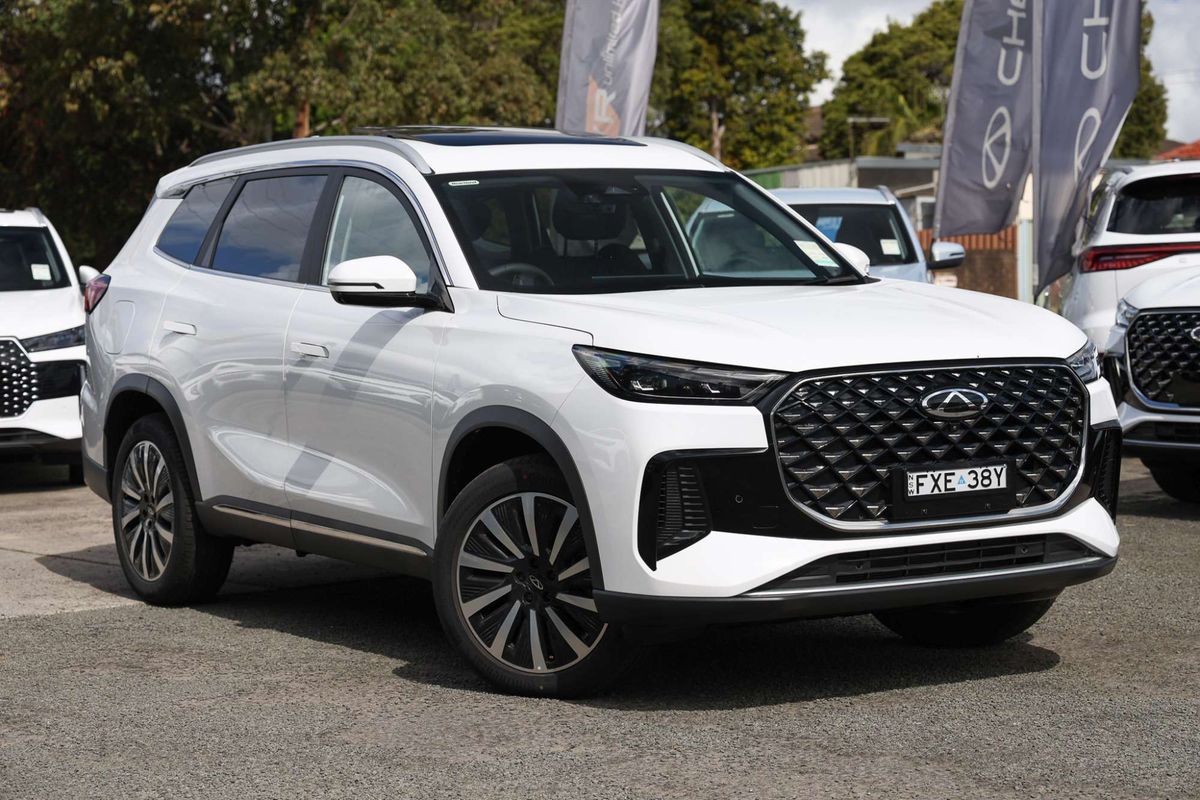2025 Chery Tiggo 8 Super Hybrid Ultimate T31