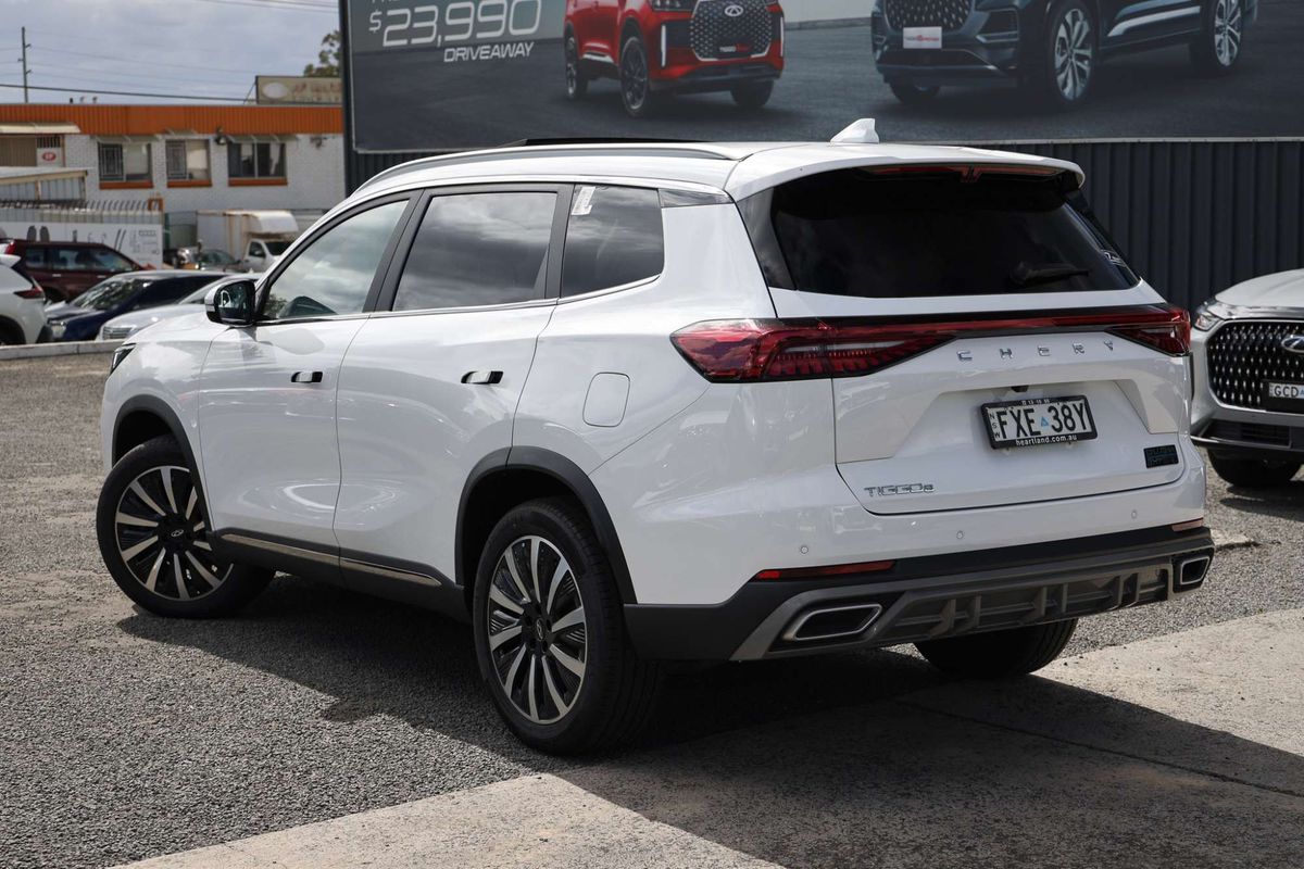 2025 Chery Tiggo 8 Super Hybrid Ultimate T31