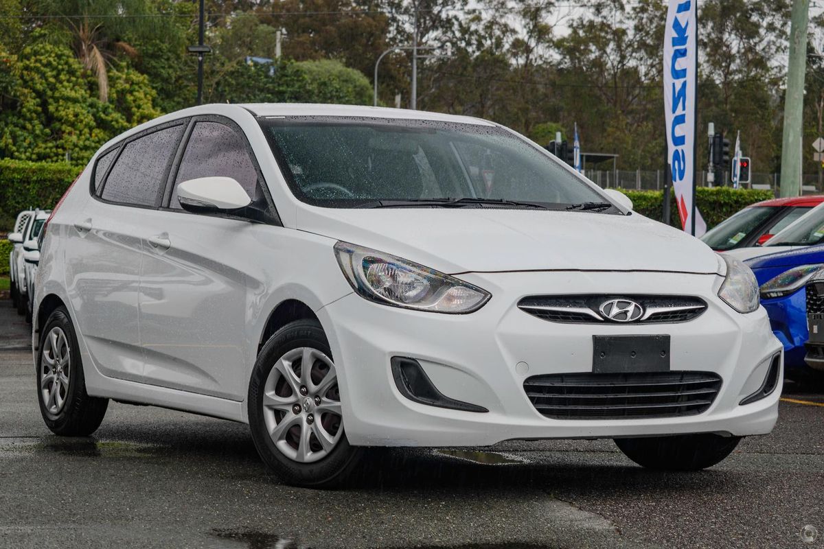 2013 Hyundai Accent Active RB