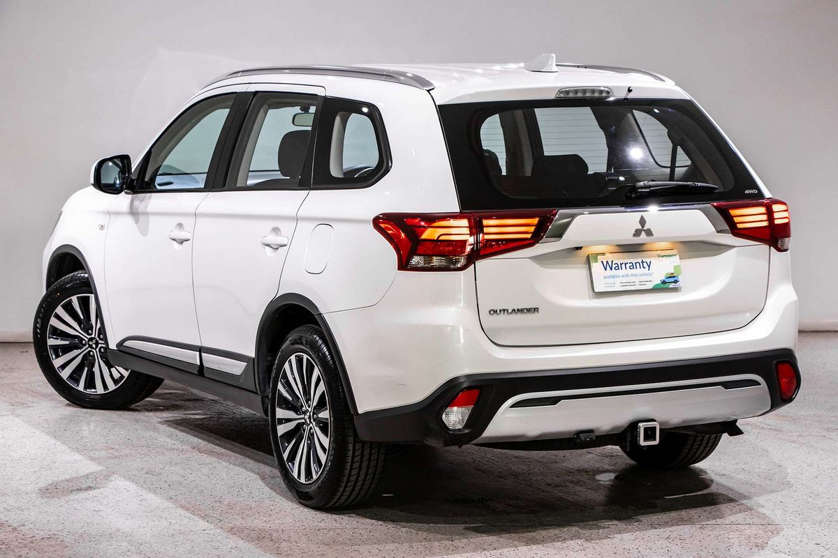 2018 Mitsubishi Outlander ES ZL
