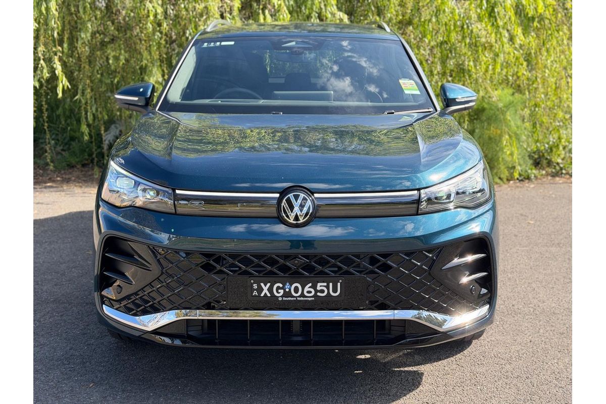 2026 Volkswagen Tiguan 200TSI eHybrid R-Line CT