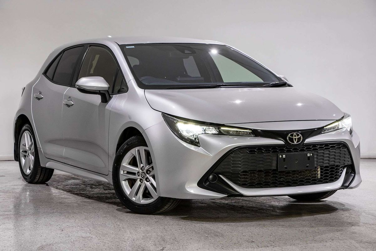 2020 Toyota Corolla Ascent Sport MZEA12R