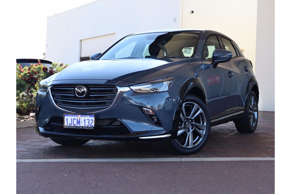 2025 Mazda CX-3 G20 Akari DK