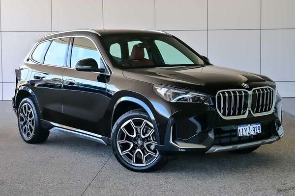 2026 BMW X1 sDrive18i U11