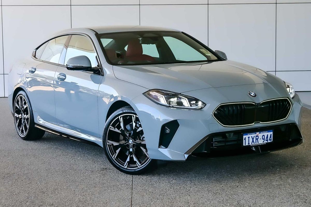 2025 BMW 2 Series 220 M Sport F74