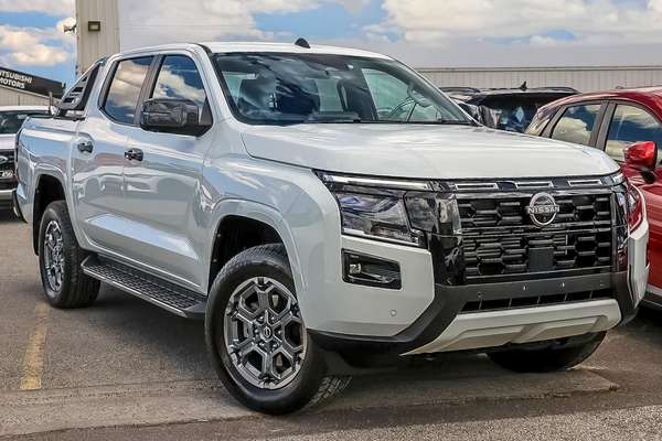 2025 Nissan Navara ST-X D27 4x2