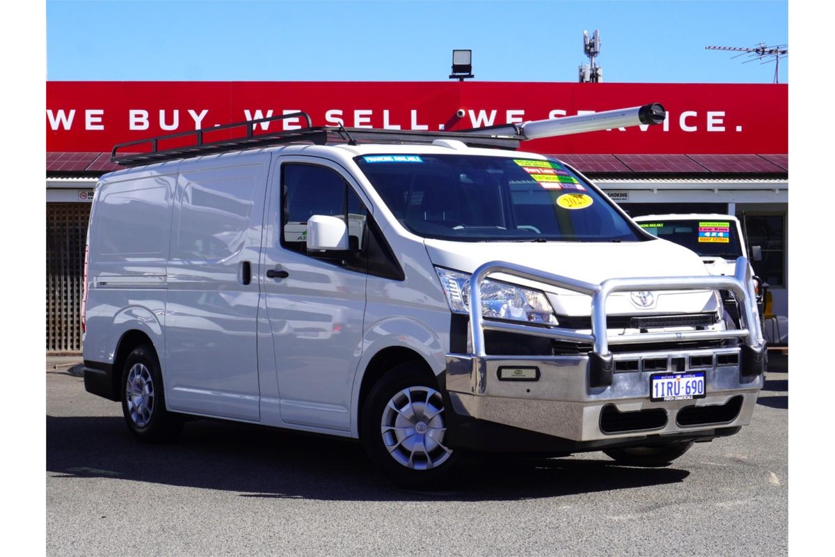 2025 Toyota Hiace GDH300R LWB