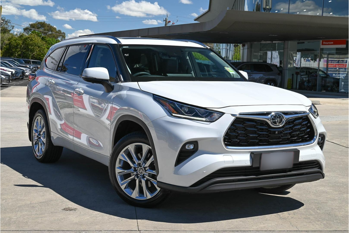2023 Toyota Kluger Grande