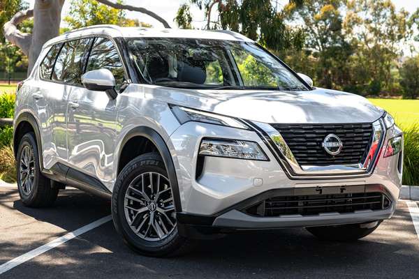 2024 Nissan X-TRAIL ST T33