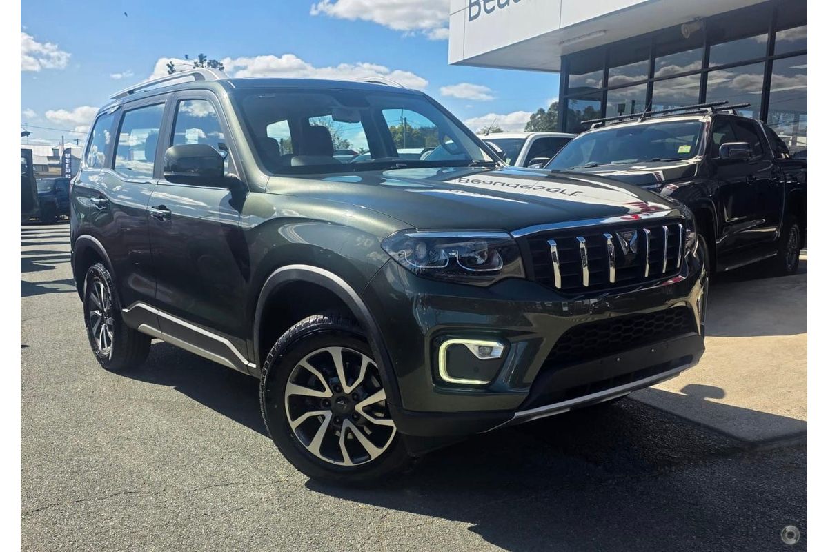 2023 Mahindra Scorpio Z8L
