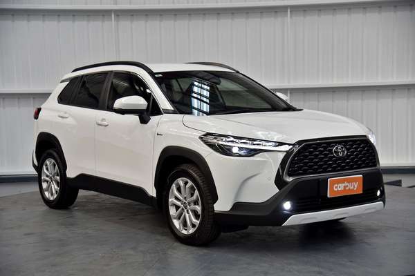2024 Toyota Corolla Cross GXL MXGH10R