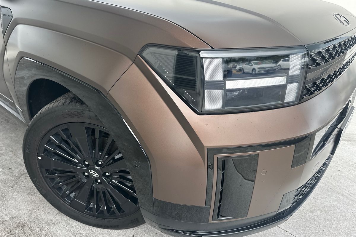2025 Hyundai Santa Fe Hybrid Calligraphy MX5.V1