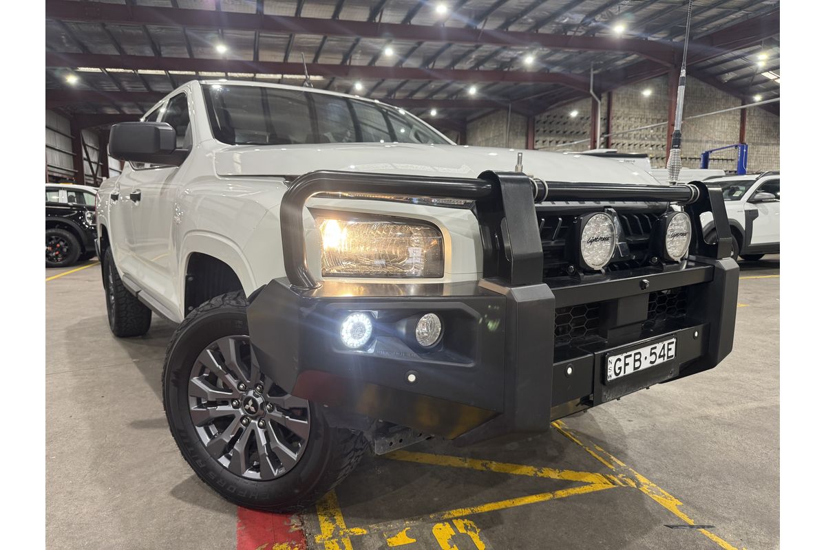 2024 Mitsubishi Triton GLX MV 4X4