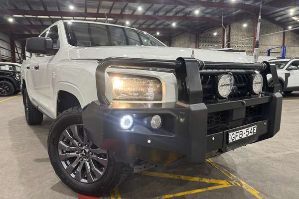 2024 Mitsubishi Triton GLX MV 4X4