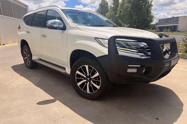 2017 Mitsubishi Pajero Sport GLS QE