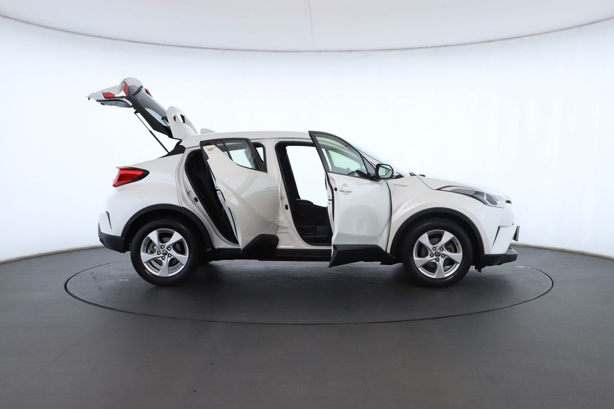 2018 Toyota C-HR NGX10R