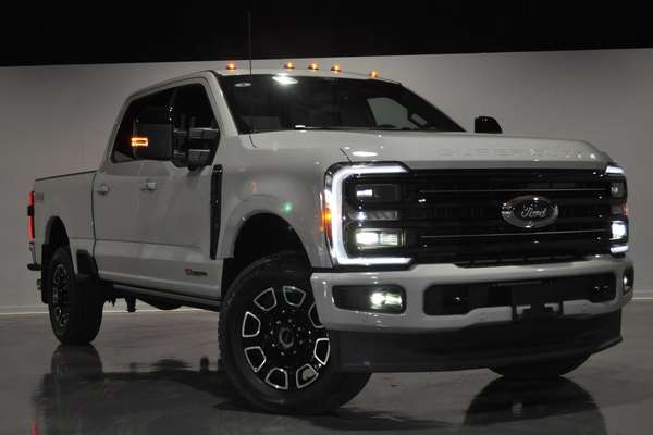2026 Ford F350 Platinum 4X4