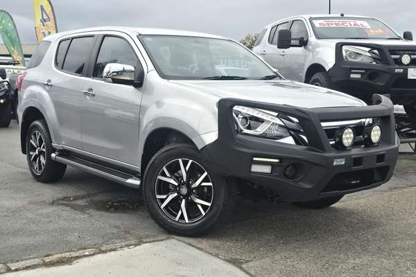 2021 Isuzu MU-X LS-U