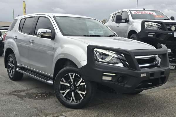 2021 Isuzu MU-X LS-U