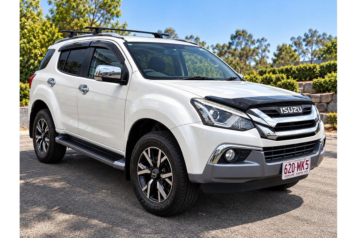2019 Isuzu MU-X LS-T