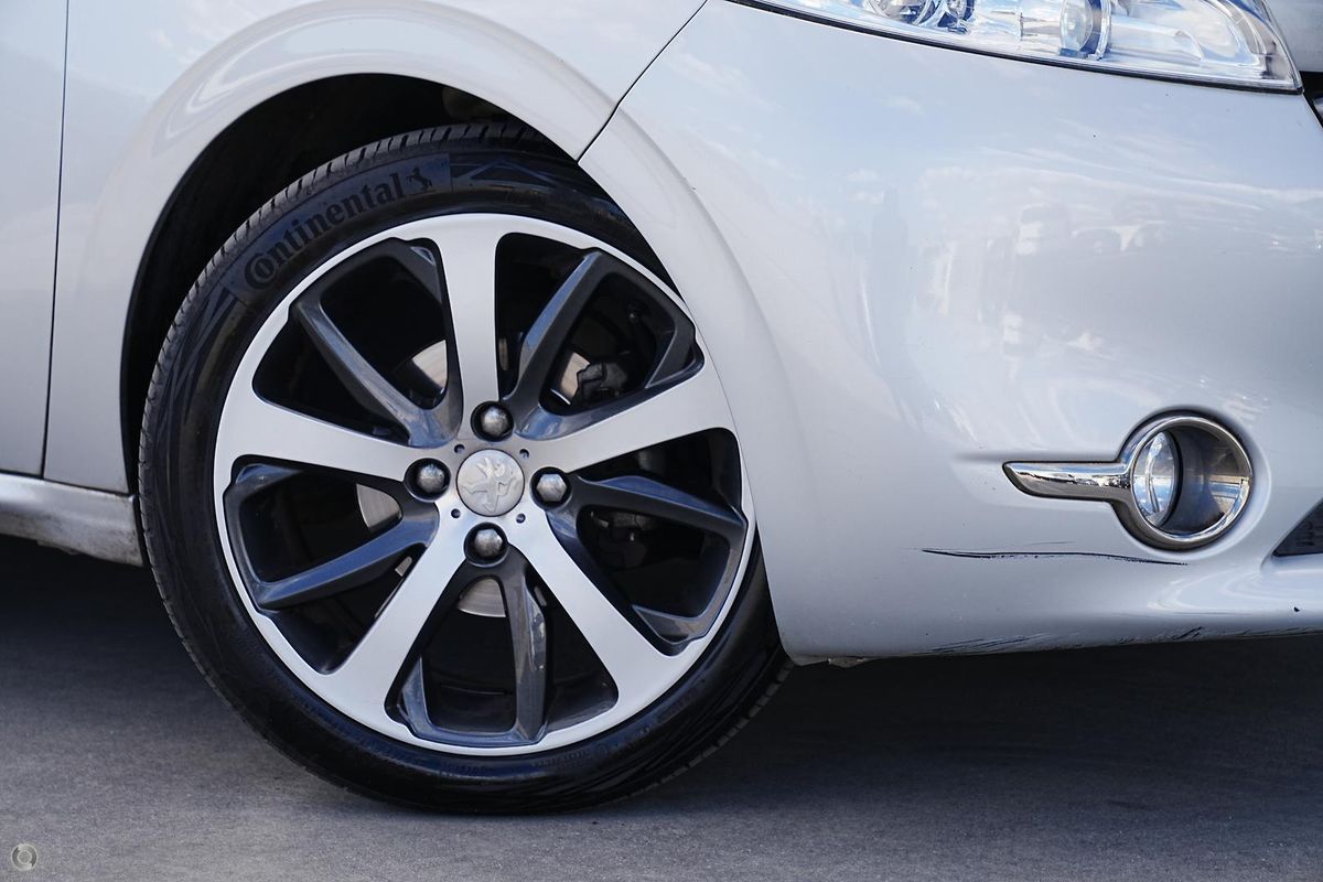 2013 Peugeot 208 Allure Premium A9