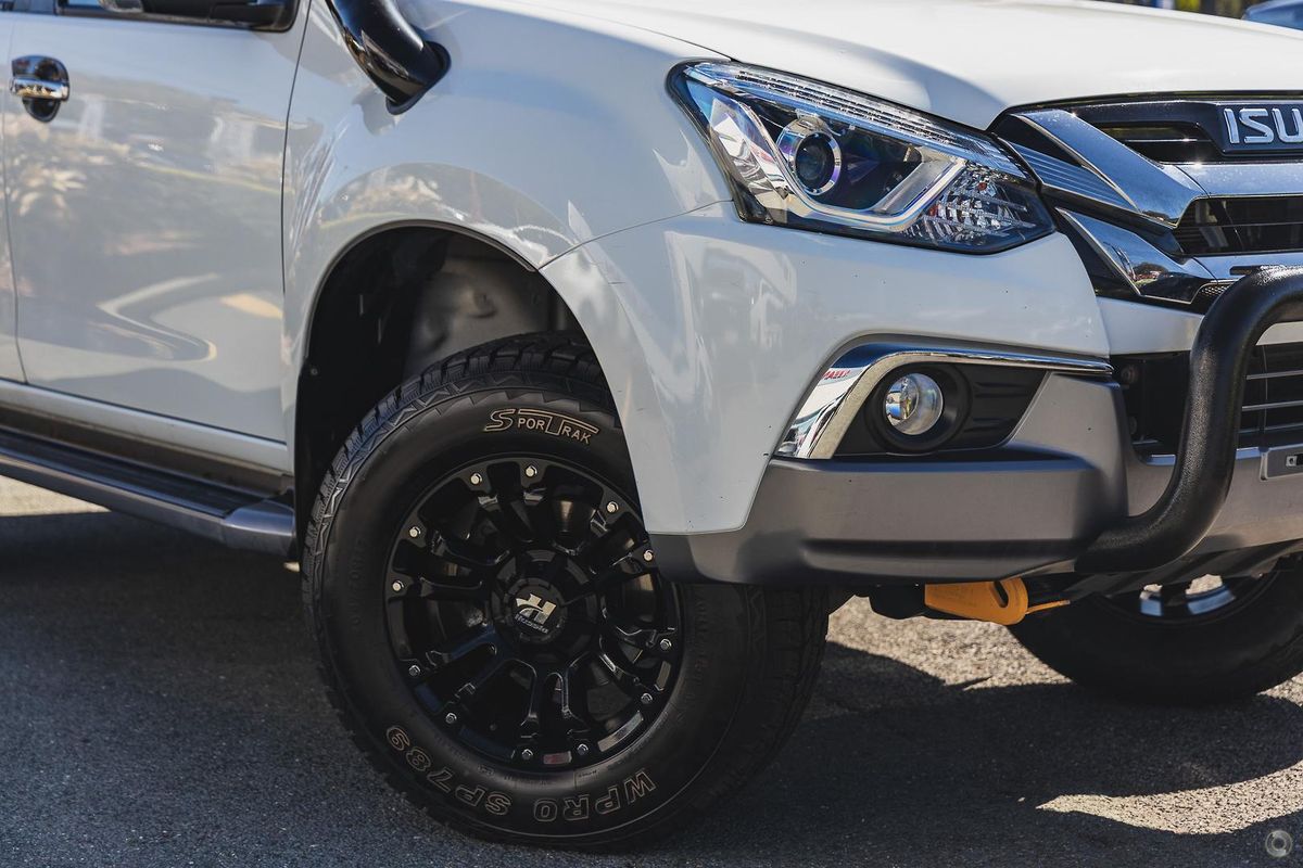 2019 Isuzu MU-X LS-T