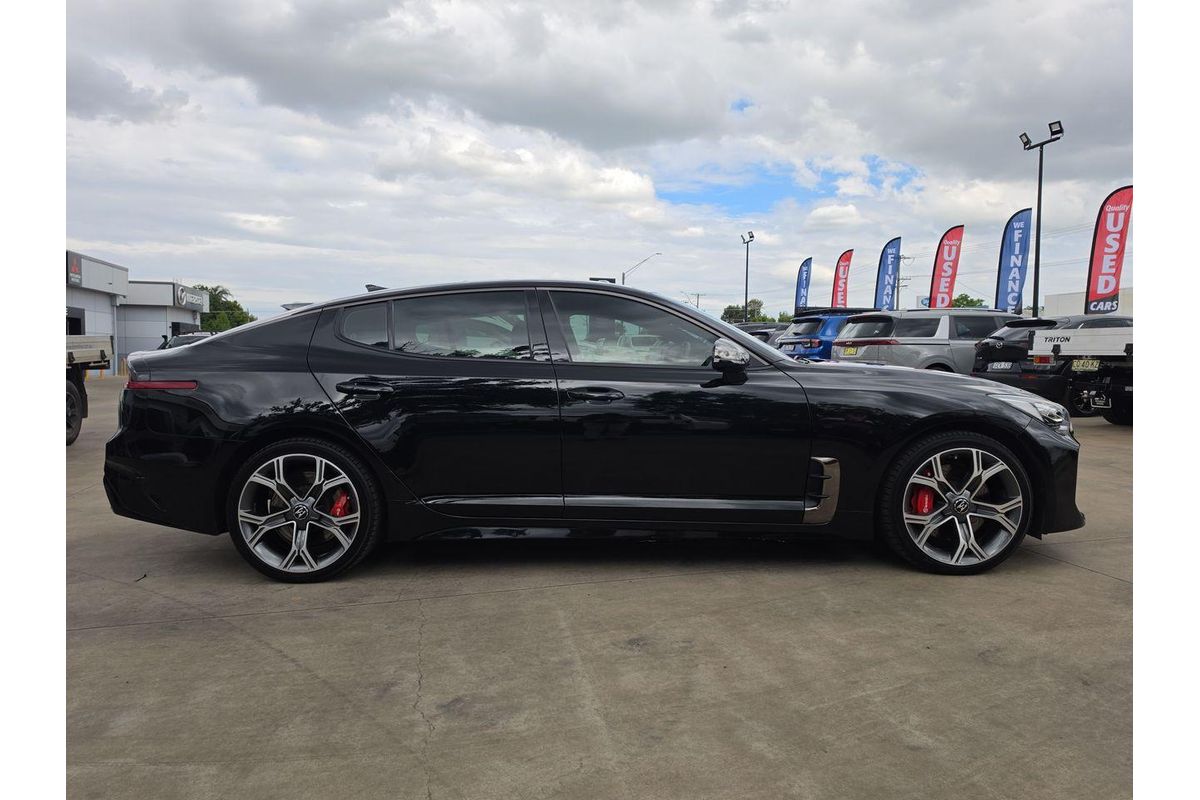 2017 Kia Stinger GT-Line CK