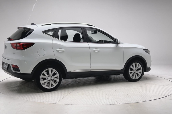 2021 MG ZS Excite AZS1 thumb-2