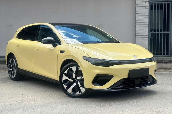 2026 Leapmotor B05 Design LR A03