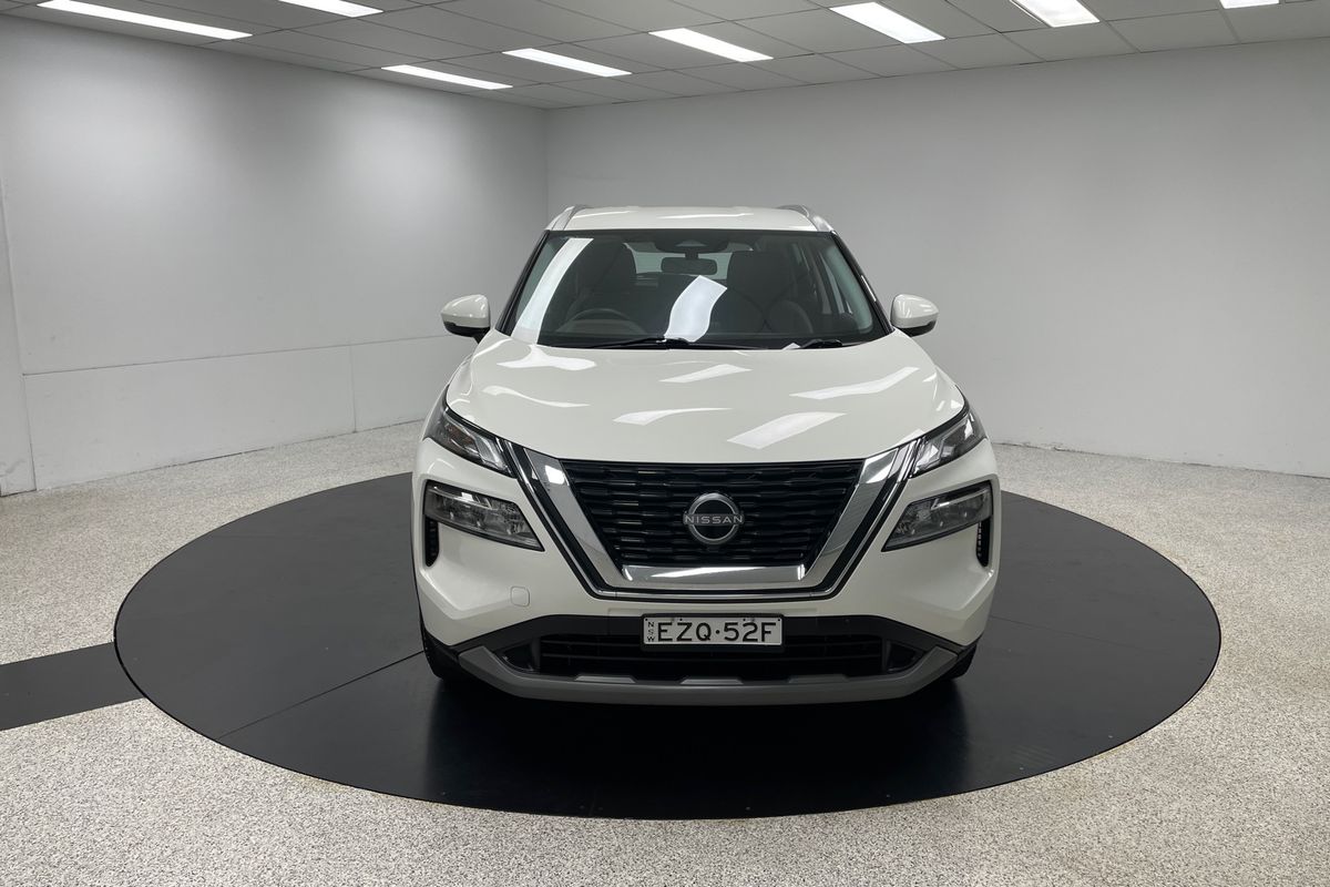 2023 Nissan T33