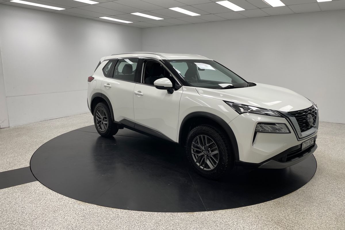 2023 Nissan T33