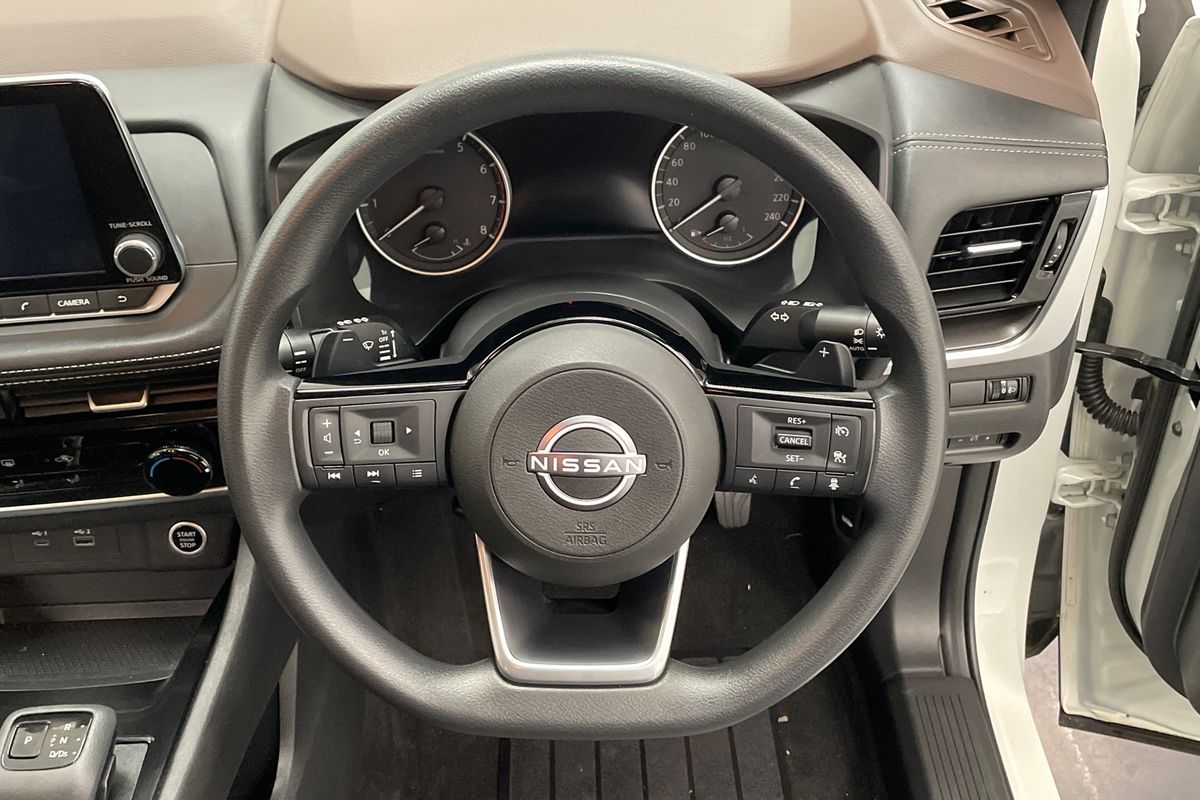 2023 Nissan T33