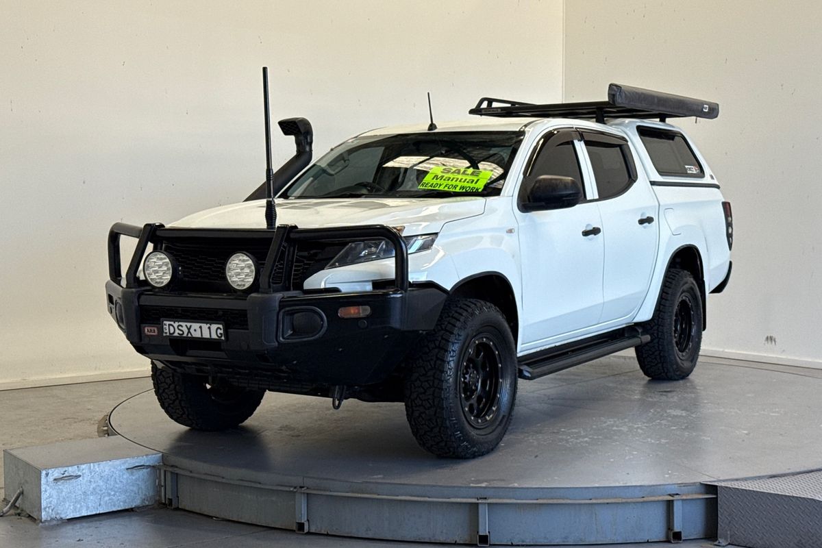 2019 Mitsubishi Triton GLX MR 4X4