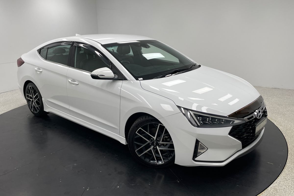 2019 Hyundai Elantra Sport AD.2