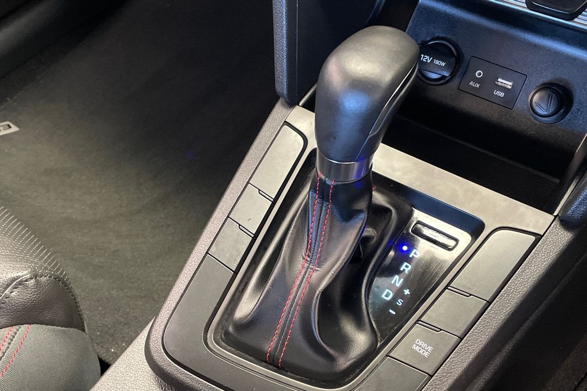 2019 Hyundai Elantra Sport AD.2