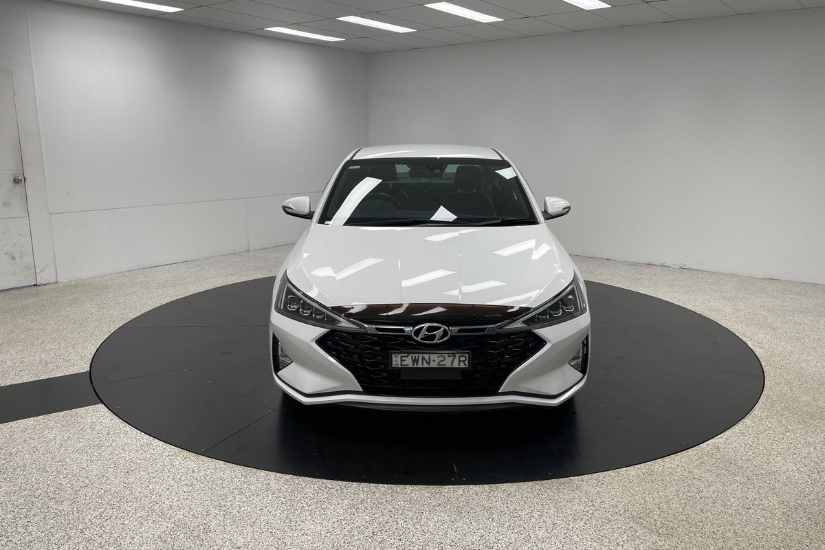 2019 Hyundai Elantra Sport AD.2