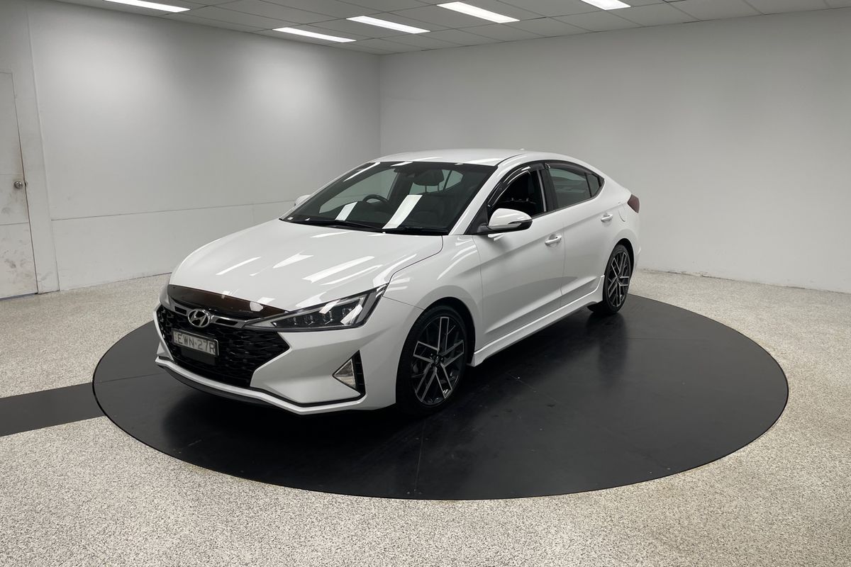 2019 Hyundai Elantra Sport AD.2