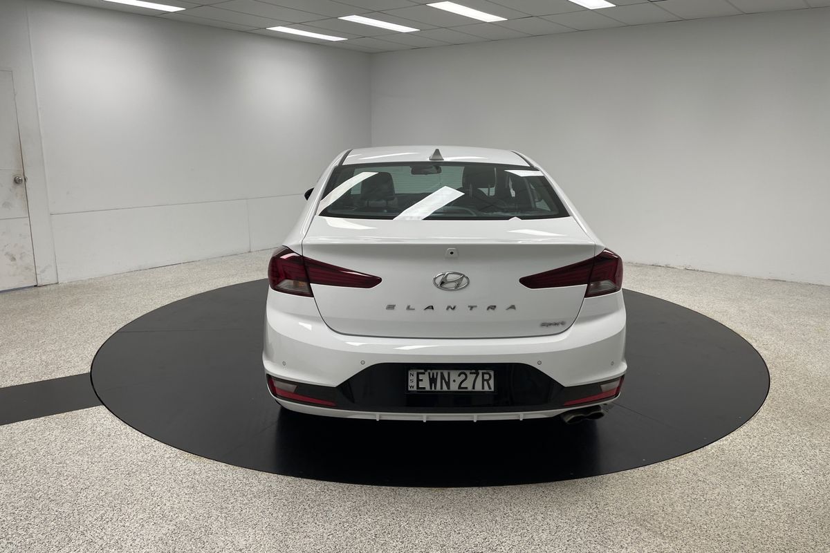 2019 Hyundai Elantra Sport AD.2
