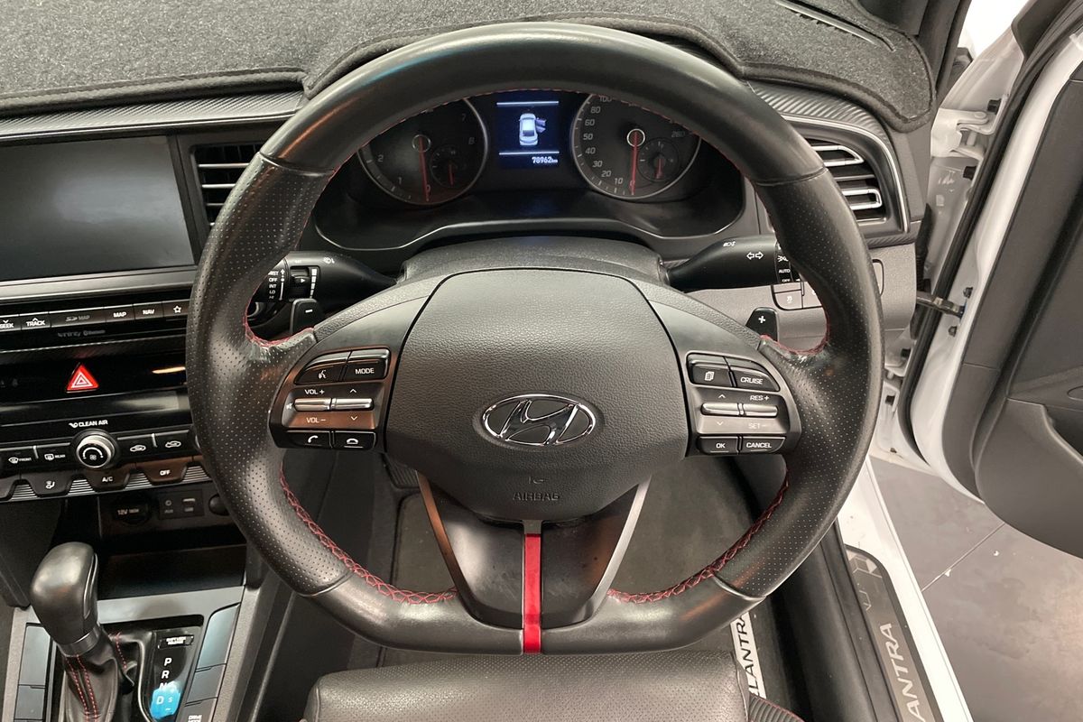 2019 Hyundai Elantra Sport AD.2