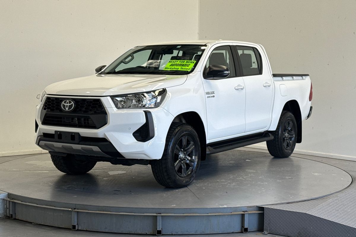 2025 Toyota Hilux SR 48V GUN126R 4X4
