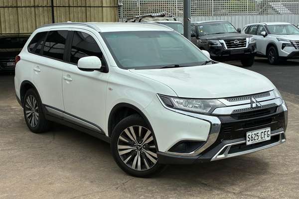 2018 Mitsubishi Outlander ES ZL