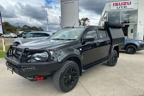 2026 Isuzu D-MAX X-TERRAIN 4X4