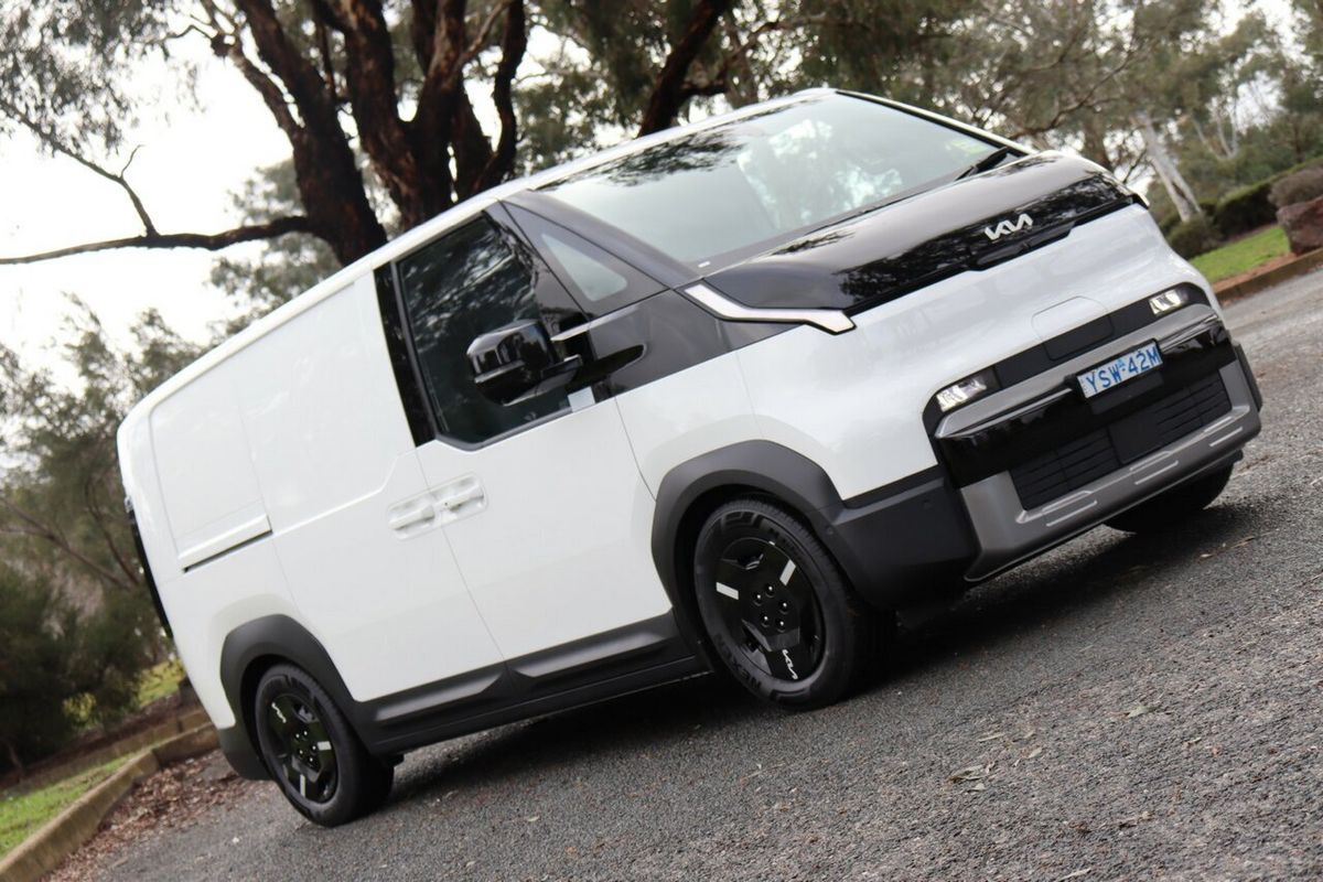 2026 Kia PV5 Cargo S Long Range SW