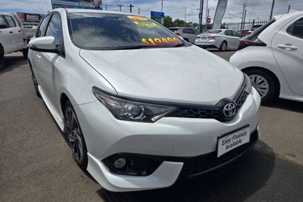 2017 Toyota Corolla ZR ZRE182R