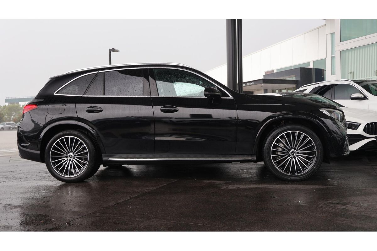2025 Mercedes-Benz GLC-Class GLC300 X254
