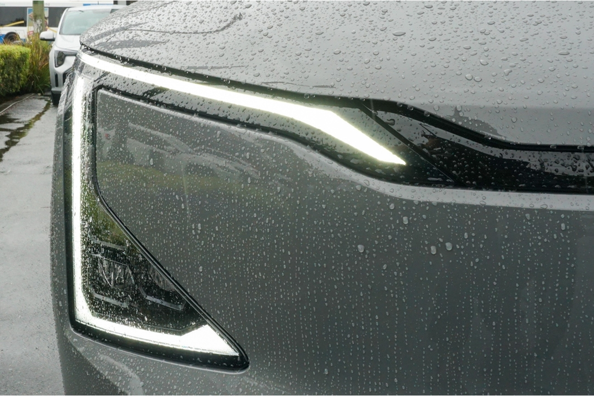 2026 Kia EV5 Earth OVc