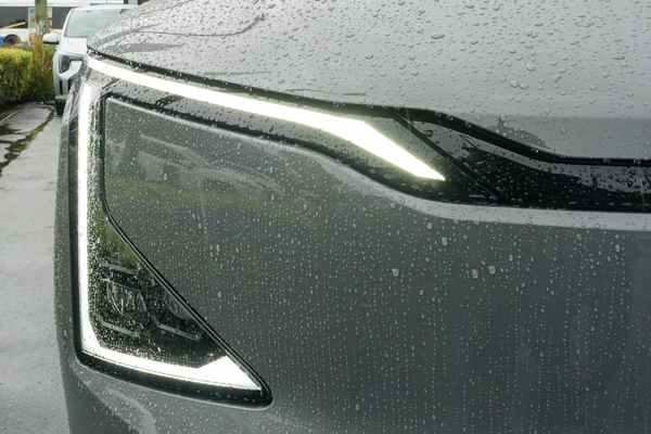 2026 Kia EV5 Earth OVc thumb-1