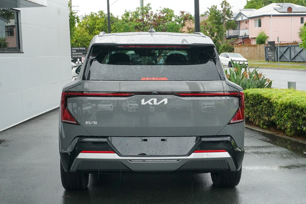 2026 Kia EV5 Earth OVc thumb-6
